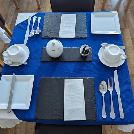 ランディドノー The Senarth Bed & Breakfast エクステリア 写真