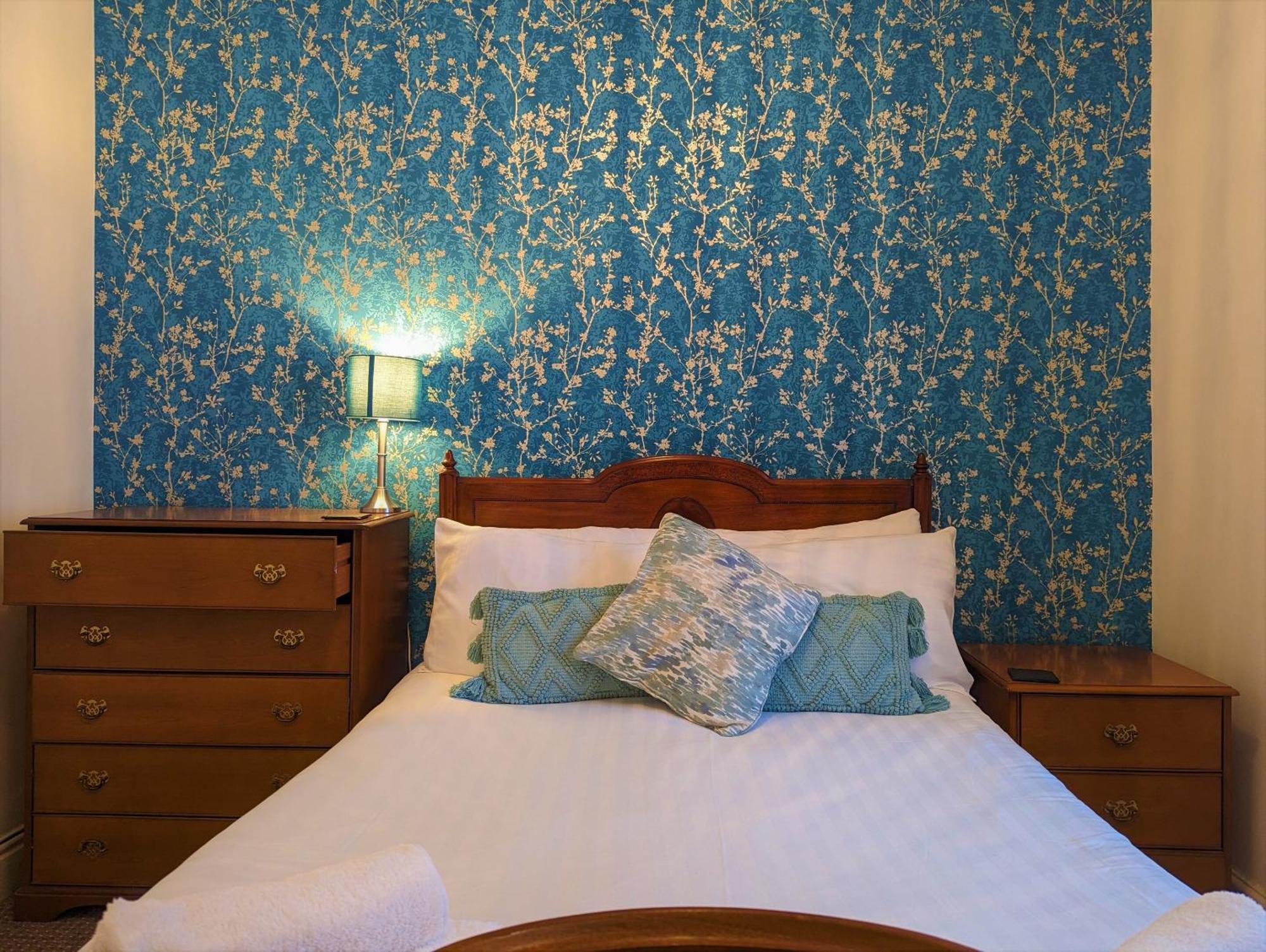 ランディドノー The Senarth Bed & Breakfast エクステリア 写真
